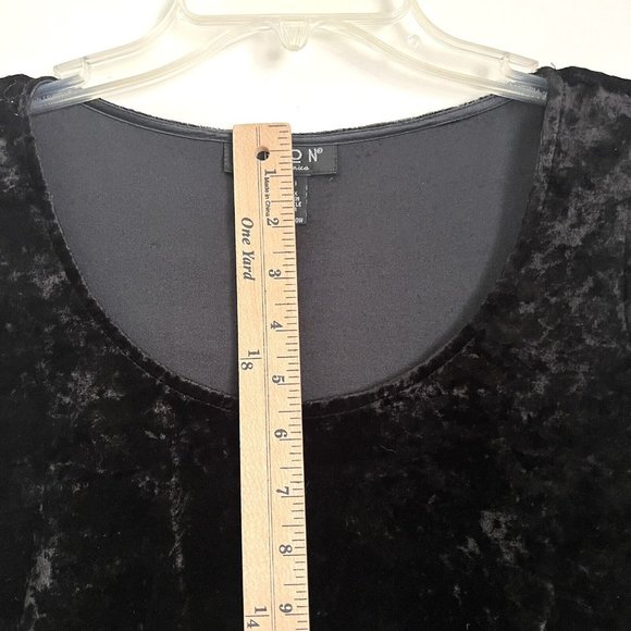 Citron Santa Monica Size S Silk Blend Velvet Top Sleeveless Scoop Neck Black - Picture 7 of 9